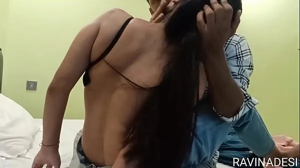 Gorące Desi queen Ravina sucking big indian cock and fucked by himciepłe filmy