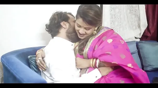 뜨거운 Hot Indian Love With Married Indian Wife And Her Husband End With Erotic Sex - Hindi Audio 따뜻한 영화