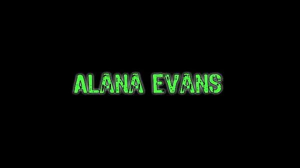 Alana Evans Sucks On A Fat Cock Films chauds