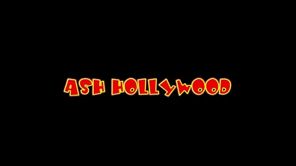 Горячие Ash Hollywood принимает член и кончает в ее кискутеплые фильмы