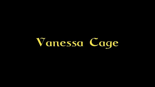 ホットな ブロンドのヴァネッサ・ケイジがオナニー中にグローリーホールからチンポをしゃぶる 温かい映画