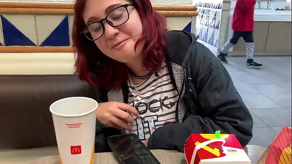 Hotte My friend invited me to lunch I forgot to bring money so i had to pay him with sex varme filmer