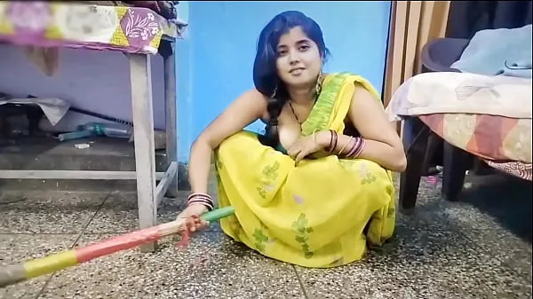 Indian sex. अपने घर में नौकरानी के मोटे मोटे boobs देख मालिक के लड़के ने चोद डाल Filem hangat panas