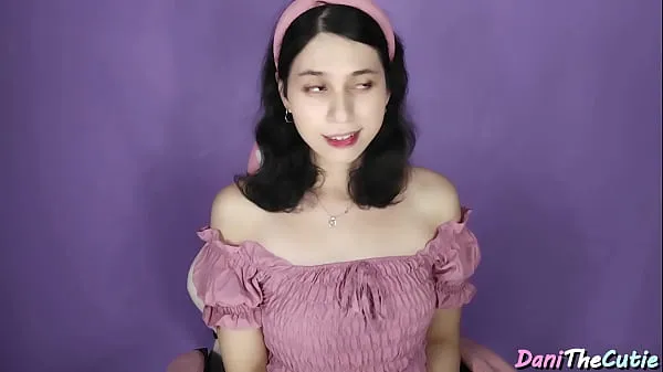 Hotte Your doll-faced tranny girlfriend DaniTheCutie wants a romantic date so you make her suck your dick and cum inside her juicy ass to shut her up varme film