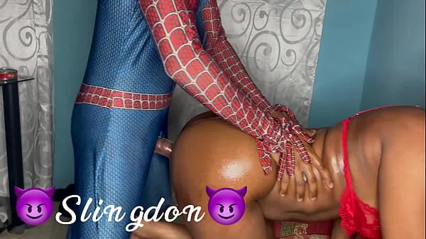 Hotte Spiderman saved the city then fucked a fan varme filmer