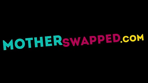 Καυτές Stepmoms Swap And Give Us Sex Education ζεστές ταινίες