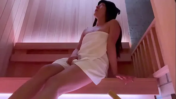 How do I enter a private sauna together Film hangat yang hangat