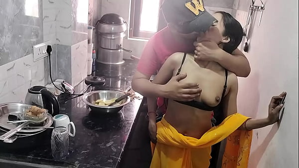 Горячие Горячий секс дези бхабхи на кухне с мужемтеплые фильмы