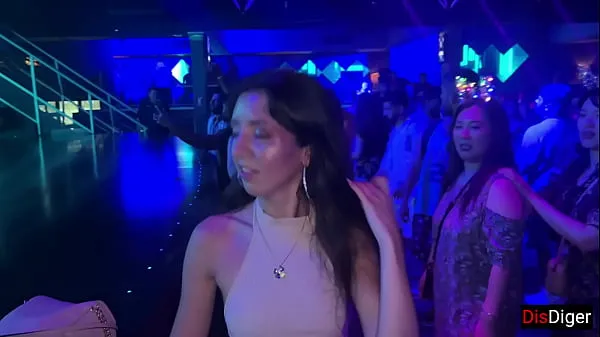 뜨거운 Horny girl agreed to sex in a nightclub in the toilet 따뜻한 영화