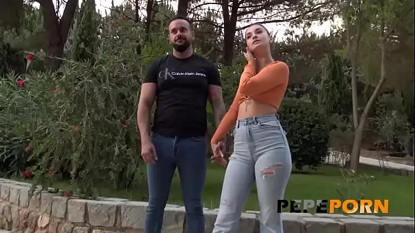 Gorące Young and beautiful couple tries their first porno: Meet amazing Candy Flyciepłe filmy