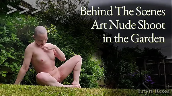Películas calientes Detrás de escena: fotografiando desnudos artísticos en el jardín con DGPhotoArt cálidas