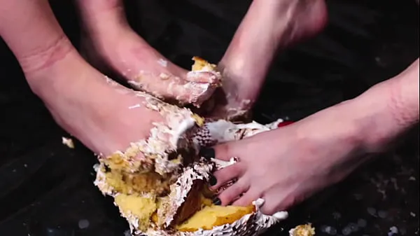 Hot Feet Crushing Cake - Worship My Dirty Feet warm Movies