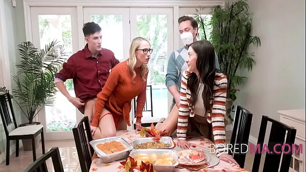 Hot Thanksgiving (A Time For Freeuse Family To Cum Together warm Movies