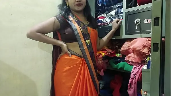 Took off the maid's saree and fucked her (Hindi audio Filem hangat panas