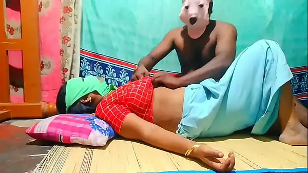 Indian husband and wife having sex while wearing masks Filem hangat panas