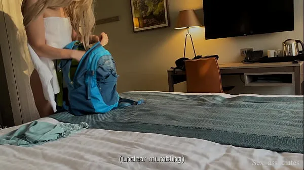뜨거운 Stepmom shares the bed and her ass with a stepson 따뜻한 영화