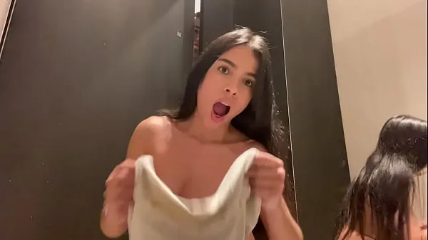 They caught me in the store fitting room squirting, cumming everywhere Films chauds