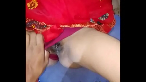ホットな インドの Xxx 新しいサリーのセックス ビデオ。サリーでバビ・ジとアナルセックス 温かい映画