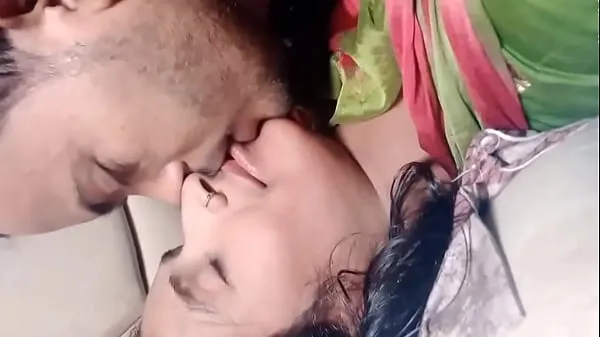 Hete Indian Bhabhi Fucking from Dever While Alon at home warme films