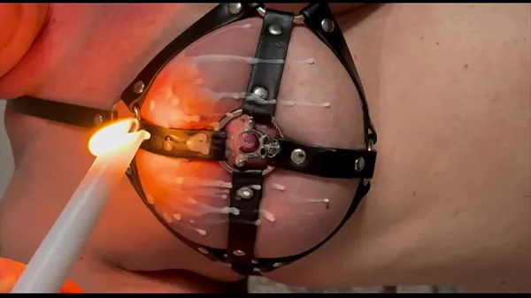 Sıcak Waxing My Big Tits and Pierced Nipples in New Leather Bra Sıcak Filmler