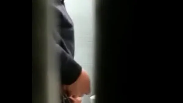 Menő spying sexy in restroom meleg filmek