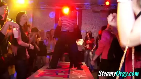 Populárne Cfnm teens fuck strippers horúce filmy