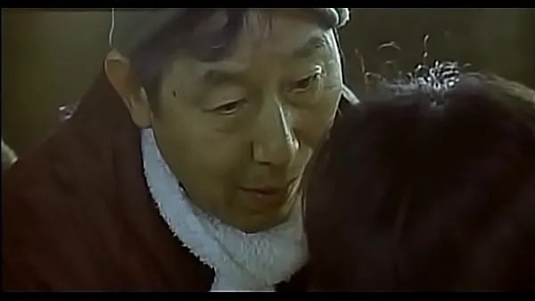 뜨거운 Asian woman ding to be a cow milked him as a man boobs 2 따뜻한 영화