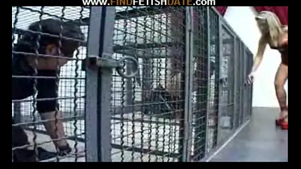Cage Femdom - full movie Film hangat yang hangat