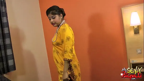 Indian Aunty Rupali Filem hangat panas